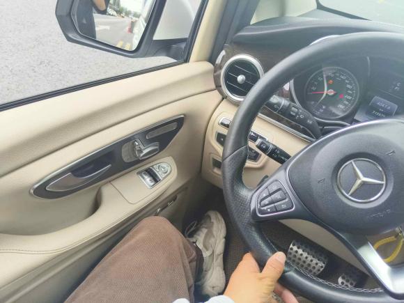 [杭州·沪B] 二手奔驰奔驰V级2016款 V 260 尊贵版