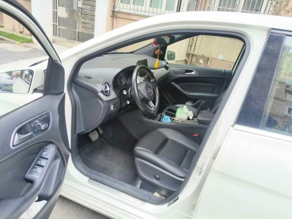 [上海·皖N] 二手奔驰奔驰B级2015款 B 200 时尚型