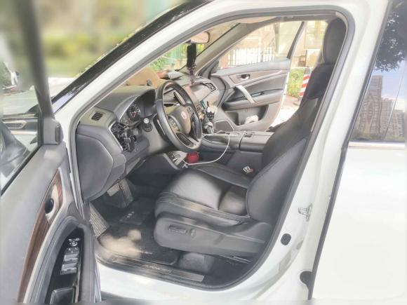 [广州·粤A] 二手本田冠道2017款 240TURBO 两驱豪华版