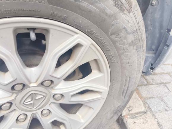 [杭州·赣E] 二手驭胜驭胜S3502014款 2.4T 自动两驱柴油豪华天窗版5座