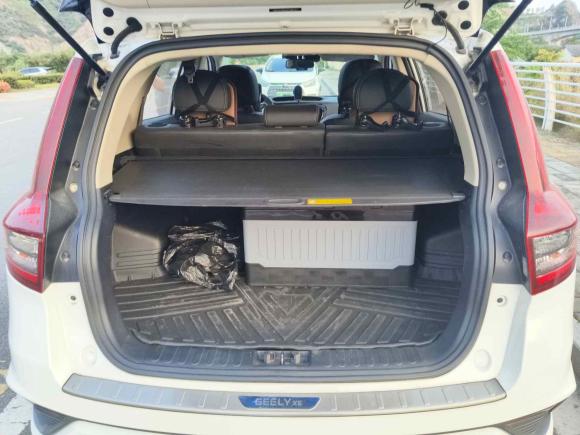 [温州·渝A] 二手吉利汽车远景X62018款 1.8L 手动4G互联尊贵型