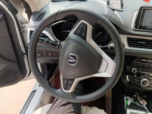 [成都·川A] 二手长安悦翔V72015款 1.6L 手动乐享型 国IV