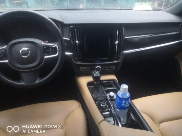 [上海·沪A] 二手沃尔沃沃尔沃S902017款 T5 智远版