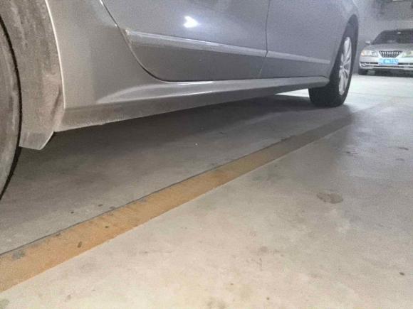 [佛山·粤X] 二手大众帕萨特2011款 1.8TSI 自动尊荣版