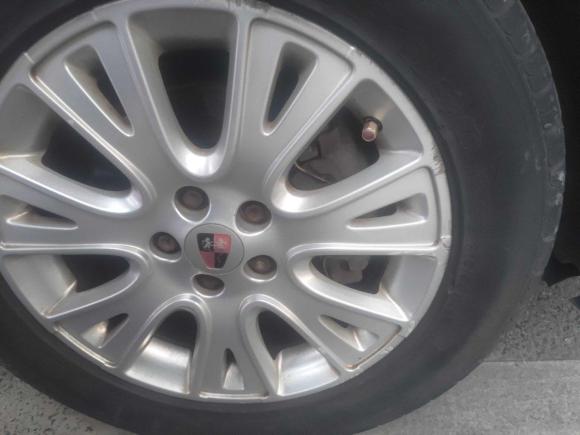 [南京·苏L] 二手荣威荣威5502012款 550S 1.8L 自动启臻版