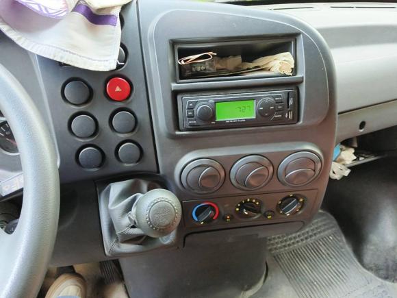 [苏州·鲁B] 二手依维柯都灵2009款 2.5T-A32基本型