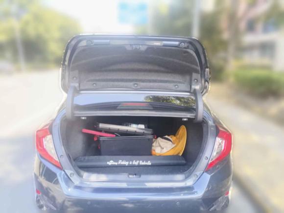 [上海·沪B] 二手本田思域2016款 220TURBO CVT尊贵版