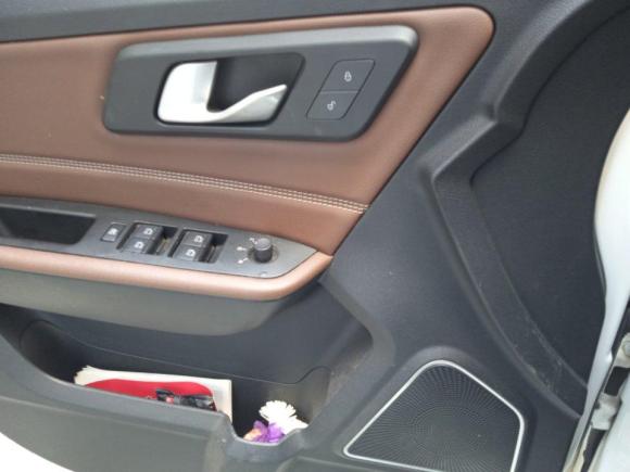 [杭州·浙C] 二手奔腾奔腾X402018款 网红版 1.6L 手动豪华型