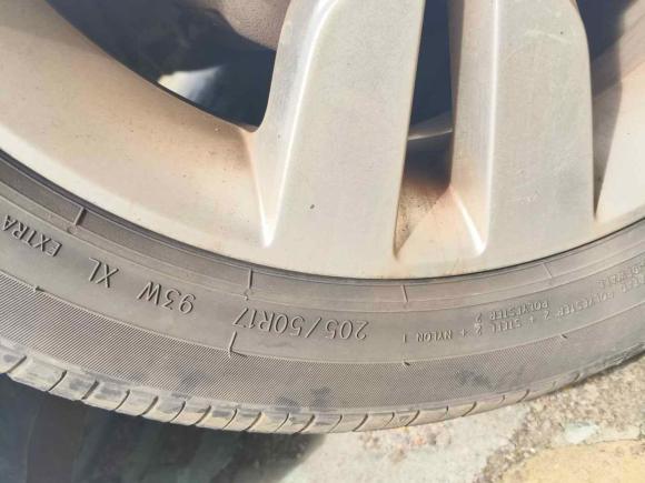 [湖州·浙E] 二手奇瑞艾瑞泽52016款 1.5L 手动领潮版