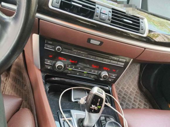 [杭州·浙A] 二手宝马宝马5系GT2013款 535i 领先型