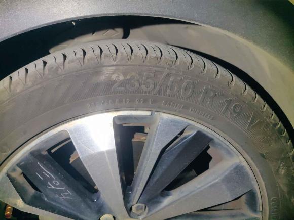 [武汉·鄂A] 二手标致标致50082017款 380THP 7座豪华GT版