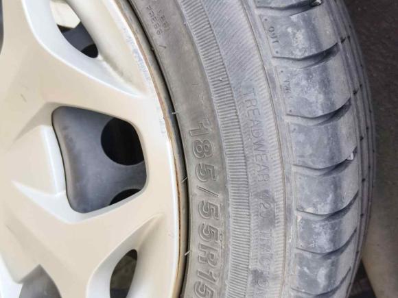 [无锡·苏B] 二手电动屋YOUNG光小新2021款 S400 4座