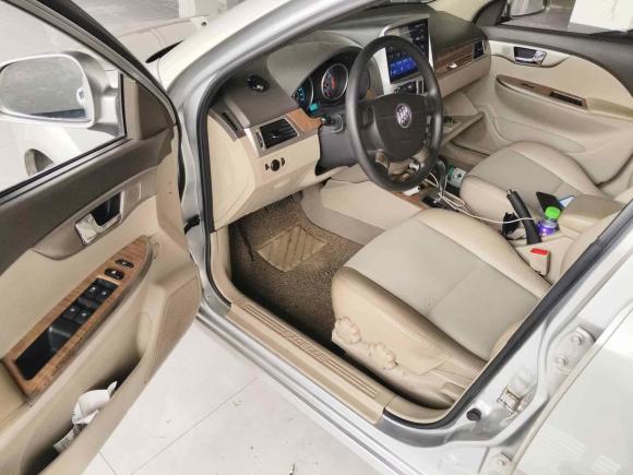 [杭州·浙A] 二手别克凯越2015款 1.5L 自动经典型