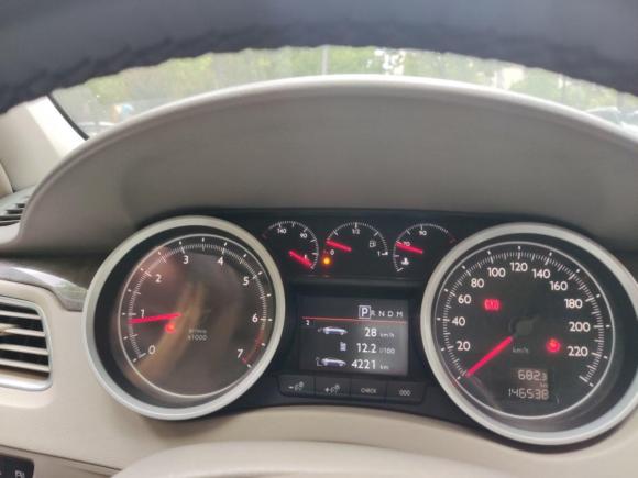 [武汉·鄂A] 二手标致标致5082011款 2.3L 自动旗舰版