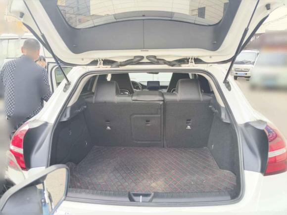 [南昌·赣A] 二手奔驰奔驰GLA2018款 GLA 220 4MATIC 运动型