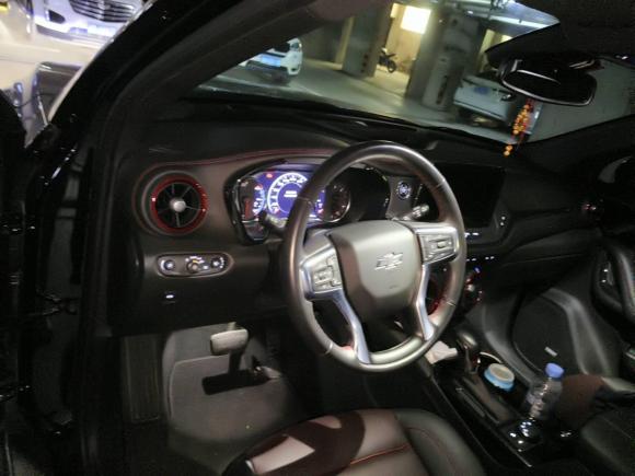 [深圳·粤B] 二手雪佛兰开拓者2022款 轻混 650T RS Twin-Clutch四驱7座 擎版