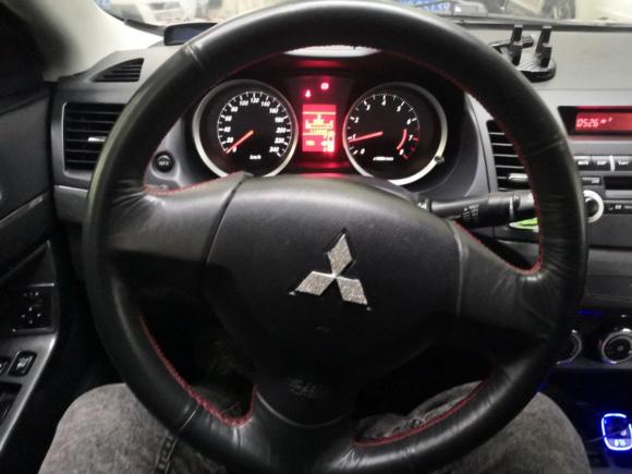 [成都·川S] 二手三菱翼神2011款 致炫版 2.0L 手动舒适型