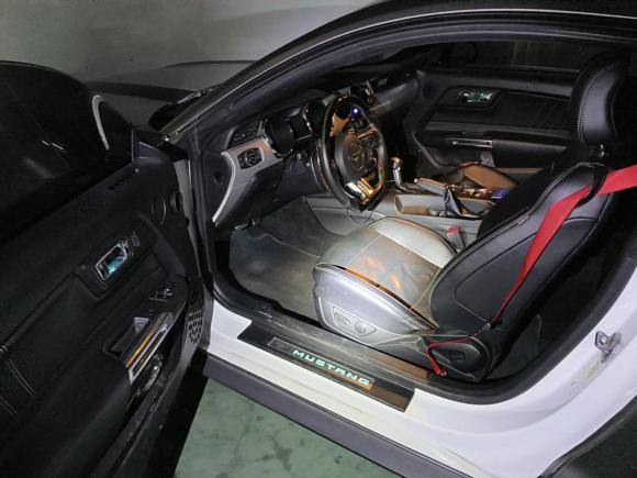 [无锡·苏B] 二手福特Mustang2015款 2.3T 性能版