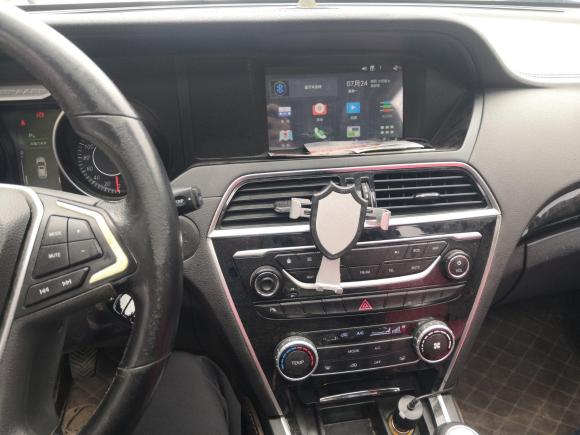 [成都·川A] 二手猎豹汽车猎豹CS102015款 2.0T 手动卓越型