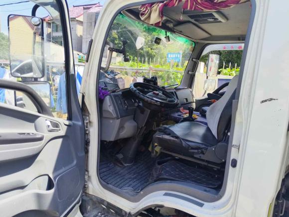 [上海·皖K] 二手江汽集团征途2015款 2.5T柴油尊享版JE4D25E