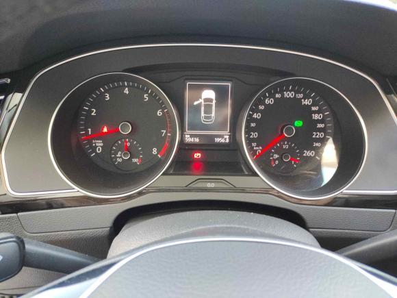 [上海·沪D] 二手大众迈腾2018款 改款 330TSI DSG 豪华型