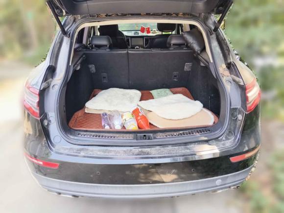 [上海·皖D] 二手众泰众泰SR92017款 2.0T 自动极致之梦版