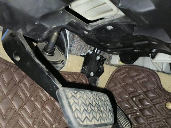 [青岛·鲁U] 二手丰田兰德酷路泽2012款 4.6L 自动VX-R