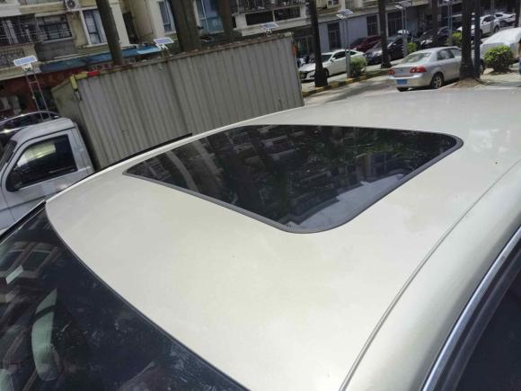 [深圳·粤S] 二手奥迪奥迪A4L2016款 35 TFSI 典藏版 自动标准型