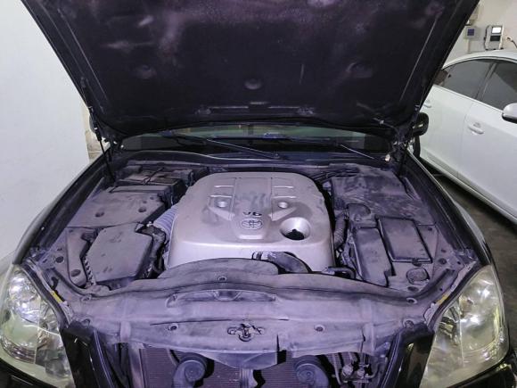 [上海·沪D] 二手丰田皇冠2005款 3.0L Royal Saloon G VIP