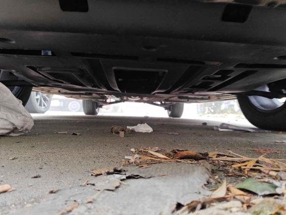 [嘉兴·沪C] 二手东风风行景逸X52015款 1.6L 手动尊享型