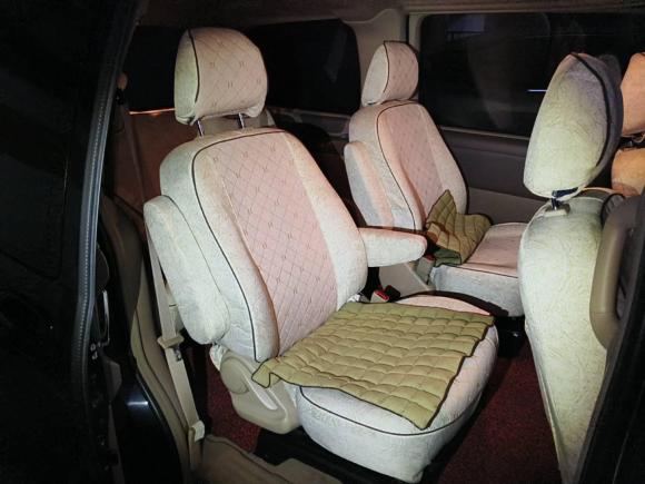 [西安·陕A] 二手别克别克GL82013款 2.4L 经典版