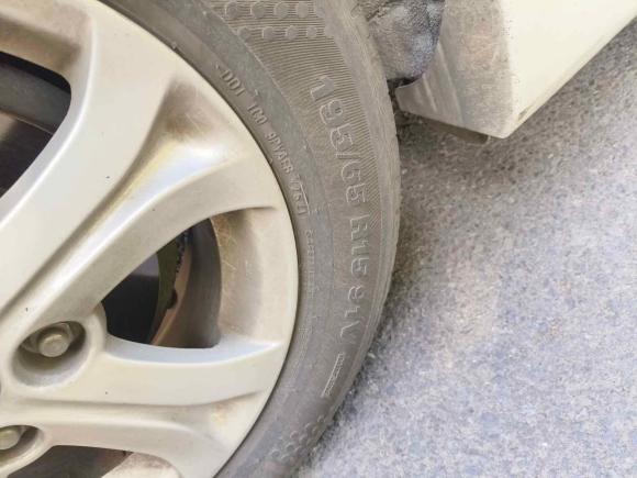 [苏州·苏U] 二手马自达马自达3星骋2012款 两厢 1.6L 自动精英型