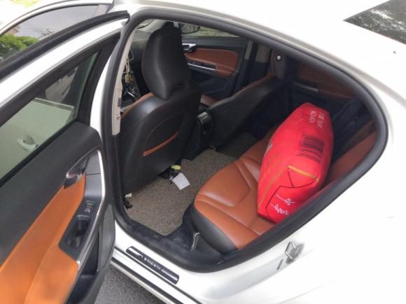 [上海·沪J] 二手沃尔沃沃尔沃S60L2018款 S60L T3 智进进取版