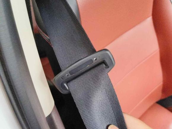 [成都·川R] 二手北汽幻速北汽幻速S32016款 S3L 1.5L 手动尊享型