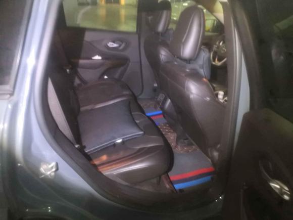 [北京·京N] 二手Jeep自由光2014款 3.2L 高性能版