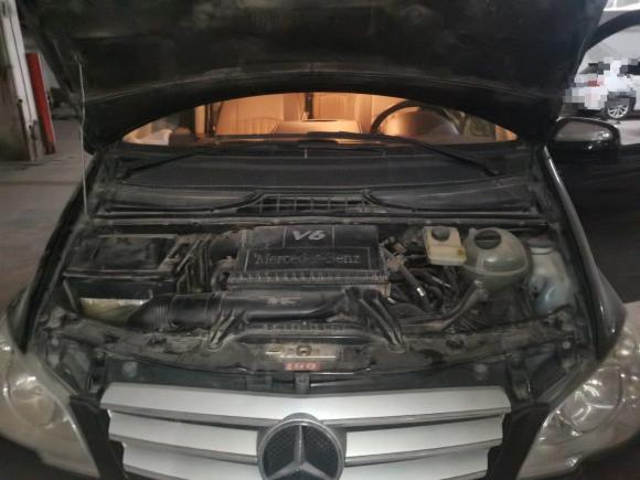 [西安·陕U] 二手奔驰唯雅诺2011款 2.5L 尊贵版