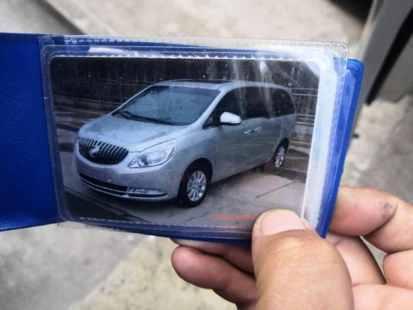 [上海·沪K] 二手别克别克GL82015款 2.4L 豪华商务尊享版