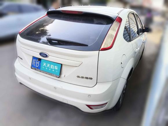 [芜湖·皖B] 二手福特福克斯2013款 两厢经典 1.8L 手动基本型