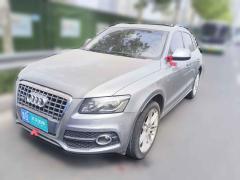 [青岛·鲁B] 奥迪奥迪Q52010款 2.0TFSI 运动版