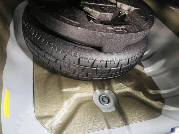 [上海·沪A] 二手别克凯越2013款 1.5L 自动尊享型