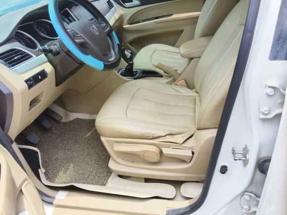 [温州·浙C] 二手宝骏宝骏7302016款 1.5L 手动标准型 7座