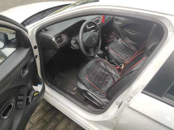 [苏州·苏E] 二手标致标致3012014款 1.6L 手动舒适版