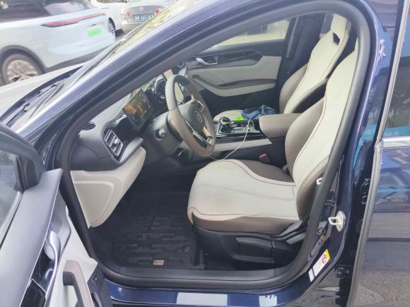 [深圳·粤A] 二手比亚迪秦PLUS2023款 冠军版 DM-i 120KM领先型