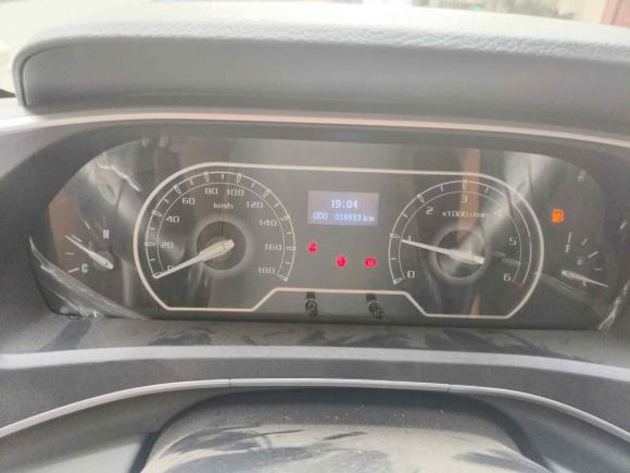 [合肥·皖A] 二手上汽大通MAXUS新途V802023款 2.0T 手动经典傲运通长轴中顶6/7/8/9座