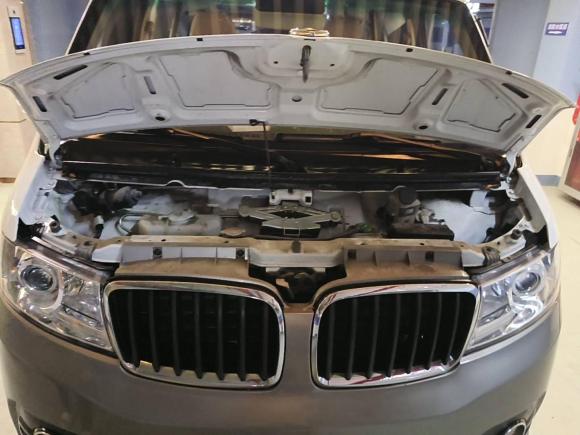 [南通·苏F] 二手金杯新海狮X30L2021款 1.5L商务中央空调版客车国VI SWC15M