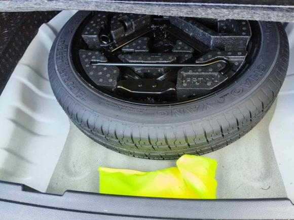 [成都·川G] 二手荣威荣威i52023款 1.5L CVT尊荣版