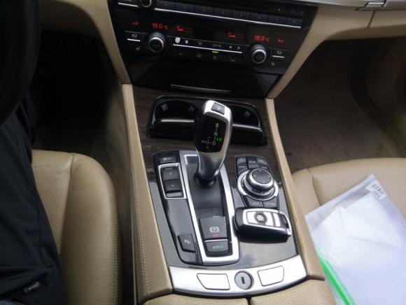 [上海·沪L] 二手宝马宝马7系2011款 730Li典雅型