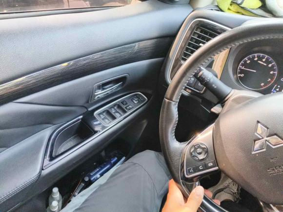 [杭州·浙D] 二手三菱欧蓝德2020款 2.0L 两驱畅享版 5座