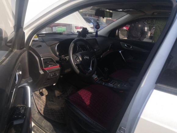 [南京·皖M] 二手长安长安CS552018款 1.5T 手动炫色型 国V