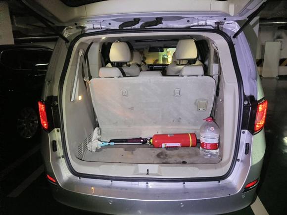 [成都·川A] 二手别克别克GL82011款 2.4L CT豪华商务舒适版